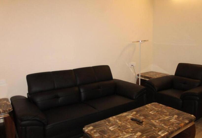 سوییت, Moon Palace Kolwezi