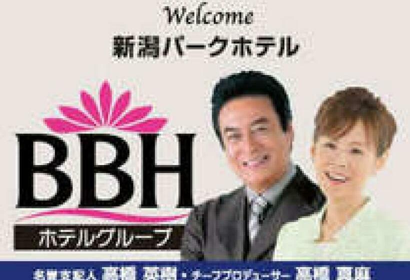 غرفة قياسية فردية, Niigata Park