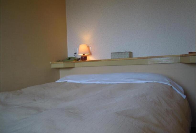 غرفة إقتصادية, Niigata Park