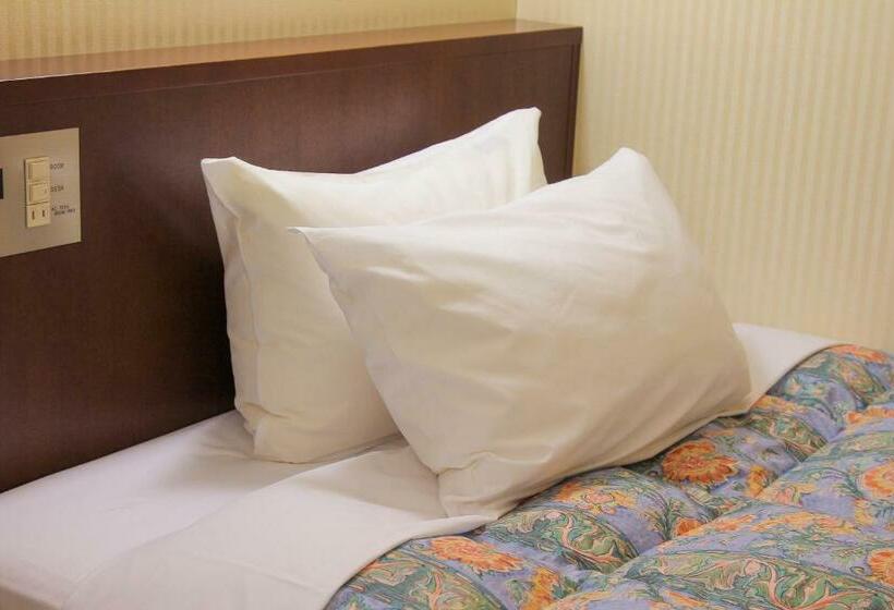 غرفة قياسية, Toyota Village