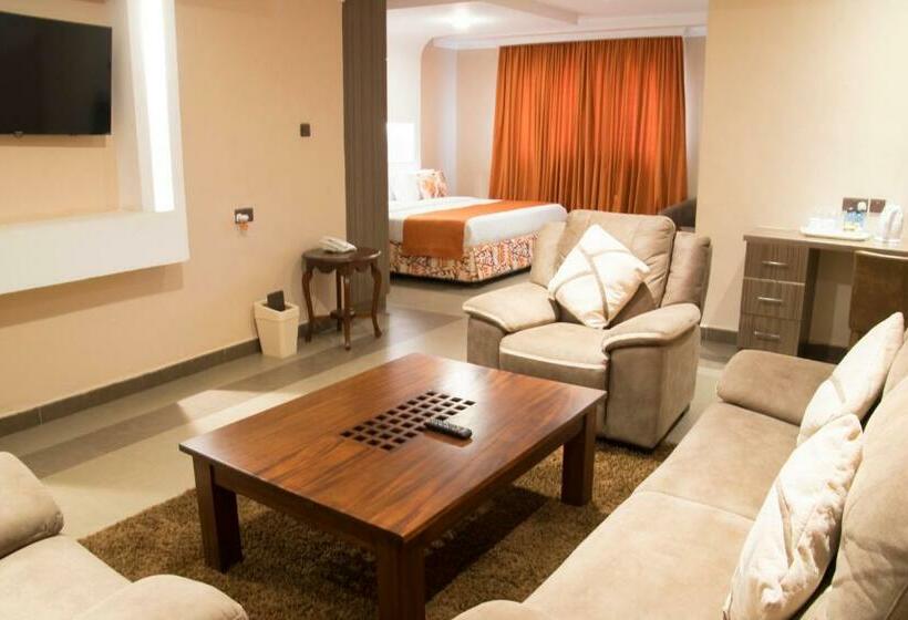 اتاق لوکس, Waterbuck