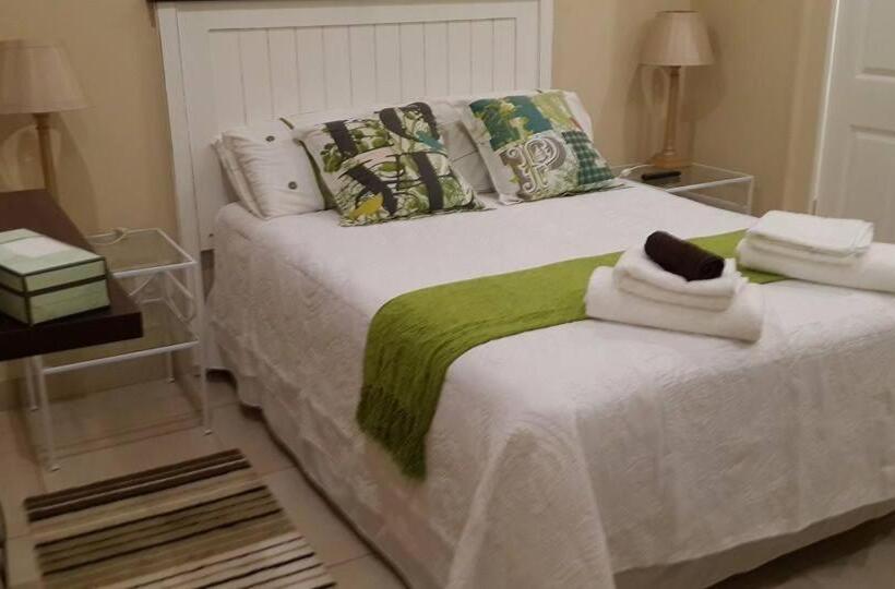 Номер Стандарт, Hunters B&b