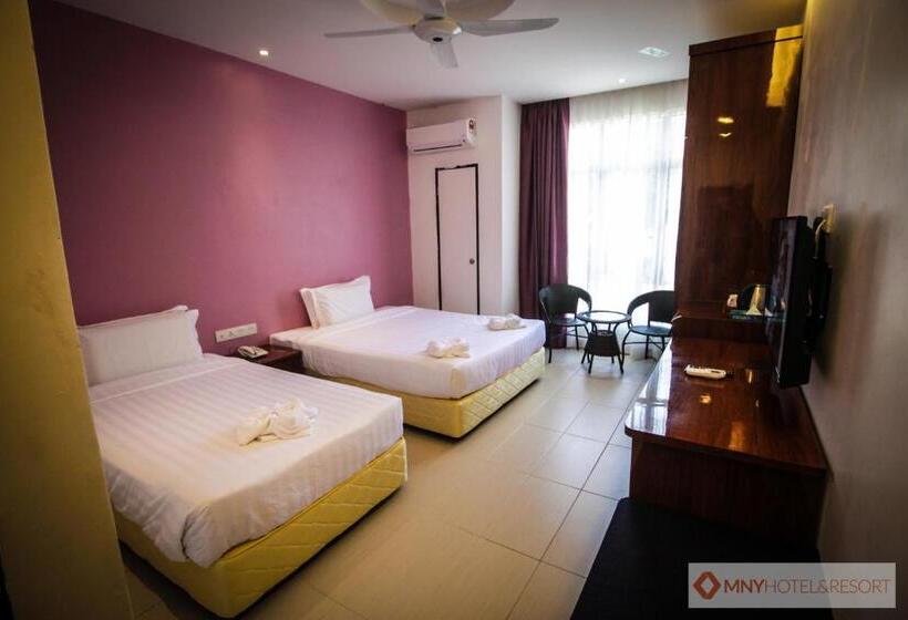 Четырехместный Номер Стандарт, Mny Hotel & Resort