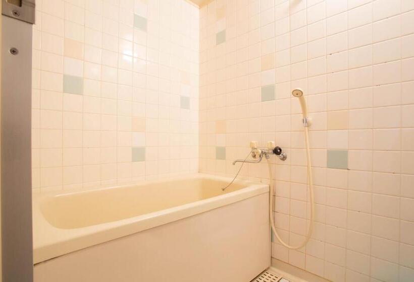 اتاق استاندارد چهار تخته, Heian