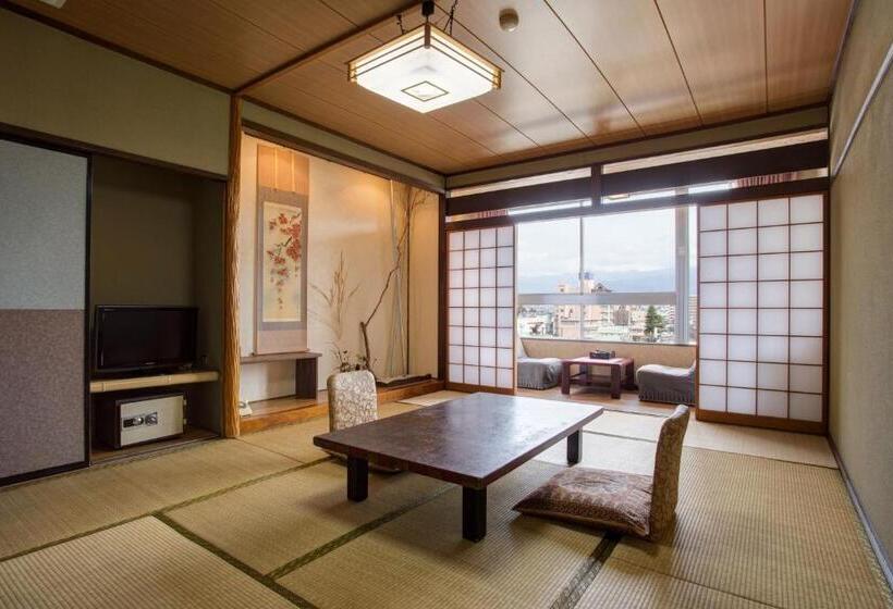 اتاق استاندارد چهار تخته, Heian