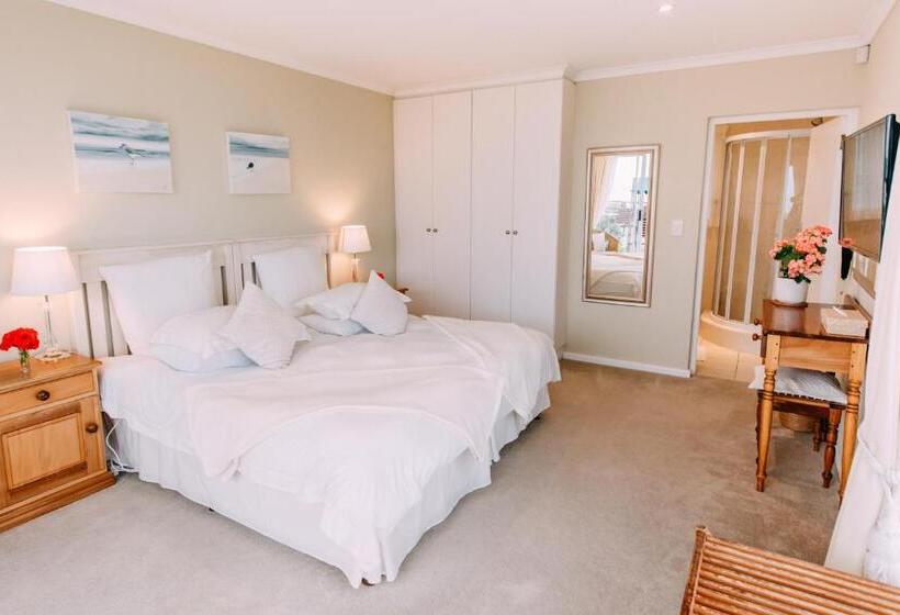 اتاق سوپریور, Dolphins' Playground Beachfront B&b