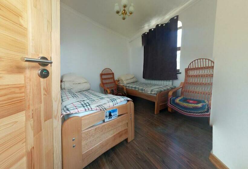 スタンダードルーム, Hostel Mif