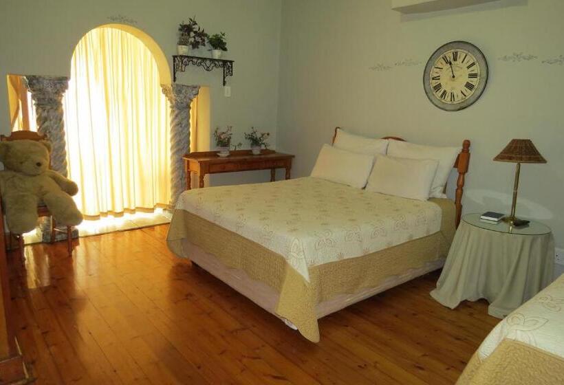 デラックスルーム, Lajava Guest Lodge