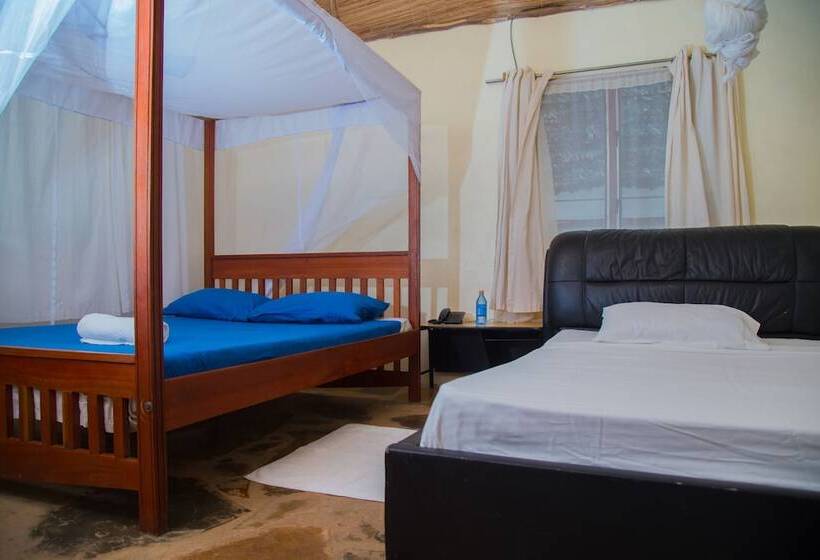 اتاق استاندارد با چشم‌انداز باغ, Kilifi Maghreb