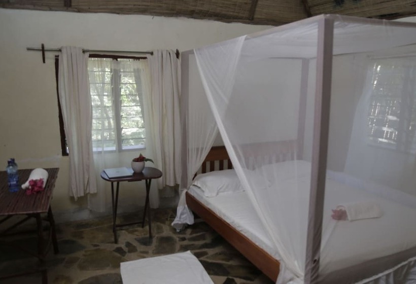 اتاق استاندارد با چشم‌انداز باغ, Kilifi Maghreb