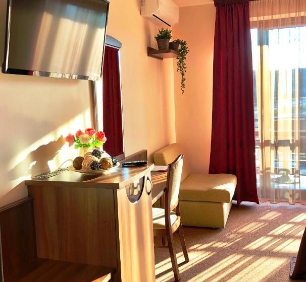 חדר דלוקס, Ambrózia étterem és Panzió