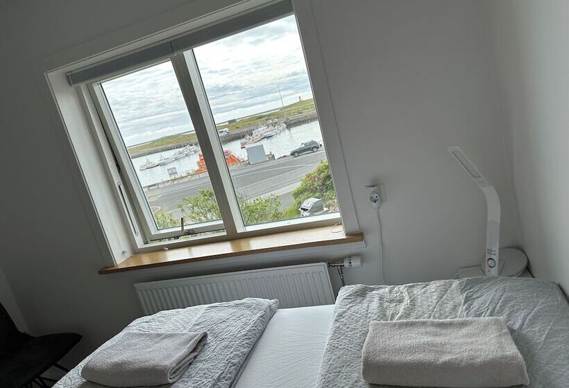 اتاق استاندارد با سرویس بهداشتی مشترک, Guesthouse Dyngja