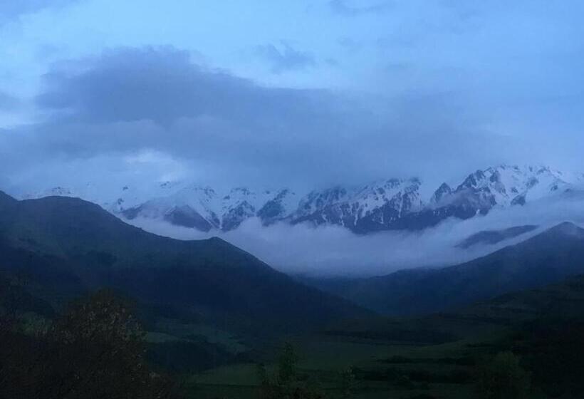 اتاق استاندارد سه نفره, Bed And Breakfast John And Lena