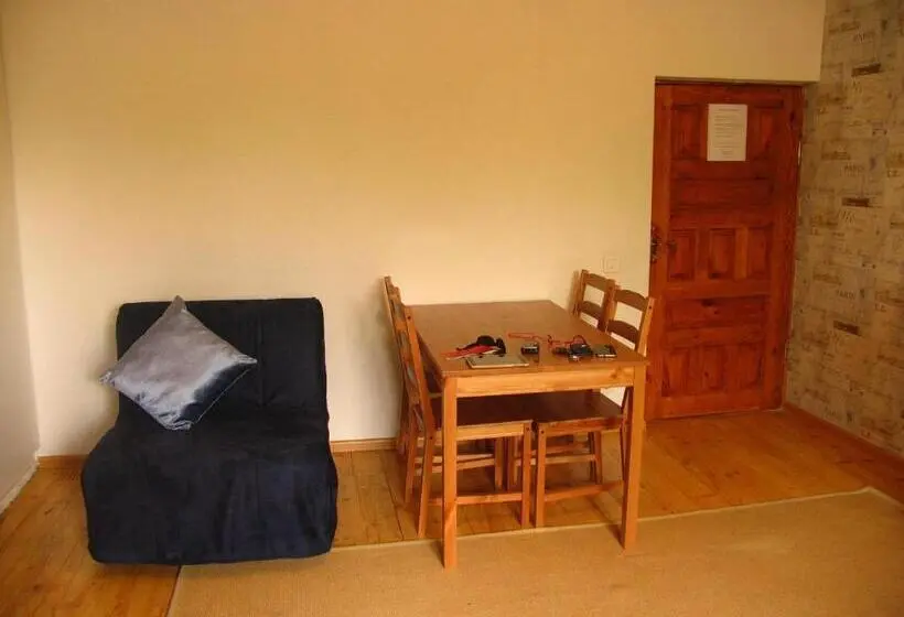 اتاق خانوادگی, Memo's Boutique Guesthouse