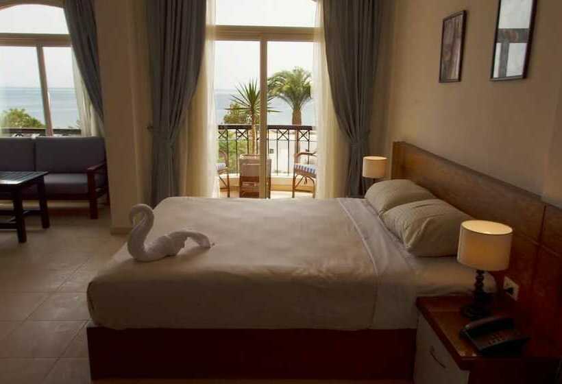 家庭间, Elaria Hotel Hurgada