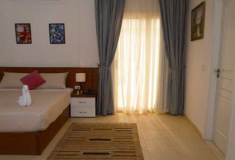 标准三人间, Elaria Hotel Hurgada