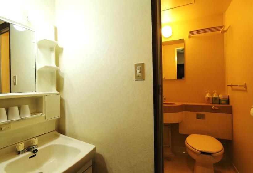 غرفة قياسية, Hakuba Tsugaike Sunrise Tanne