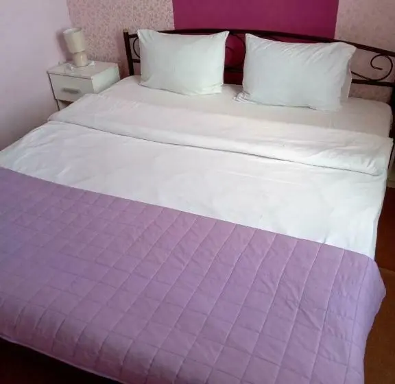 Pokój Standard, Kardinal