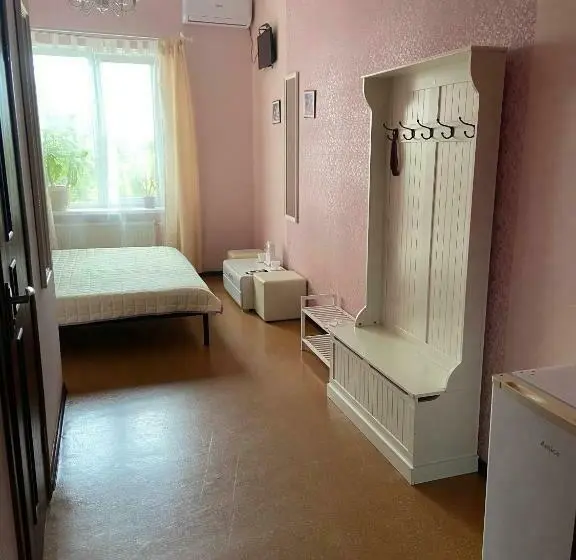 Pokój Standard, Kardinal