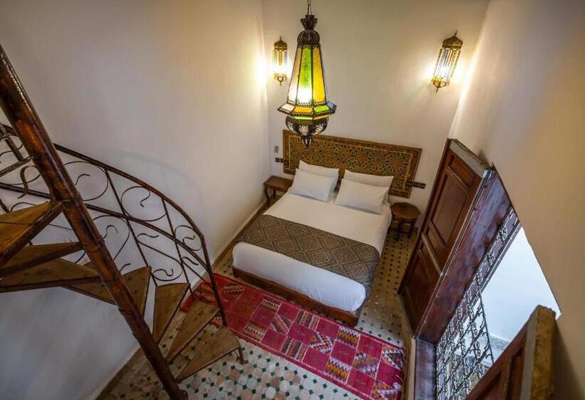 舒适型房间, Le Cèdre D'argent