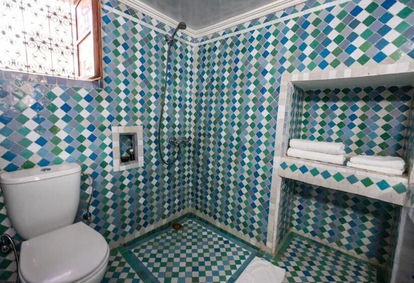 标准间, Le Cèdre D'argent