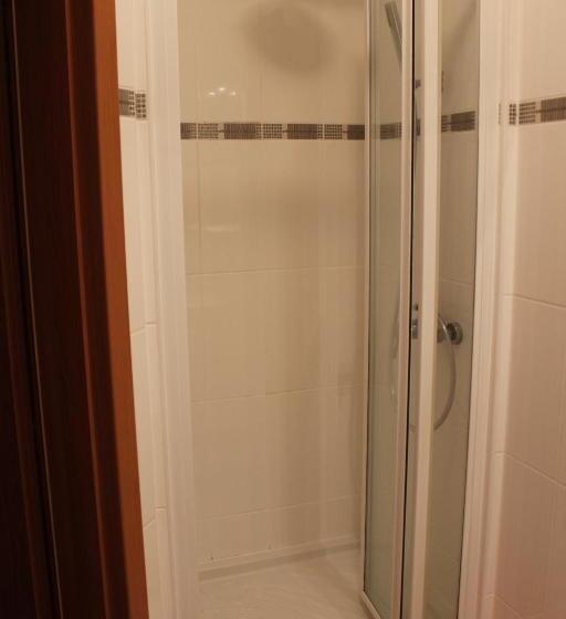 标准间, Pension Lukas