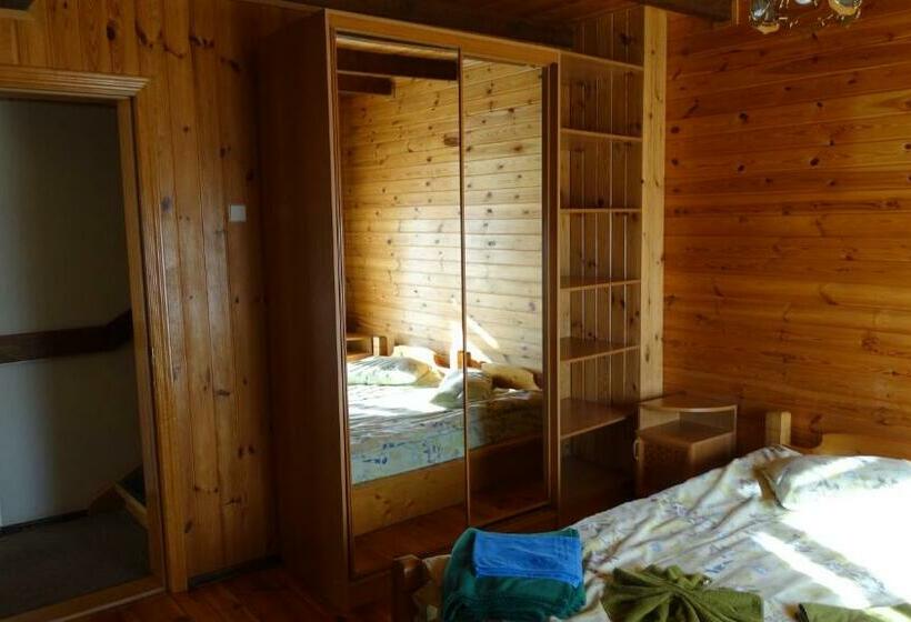 Camera Standard Bagno Condiviso, Smerekova Hata