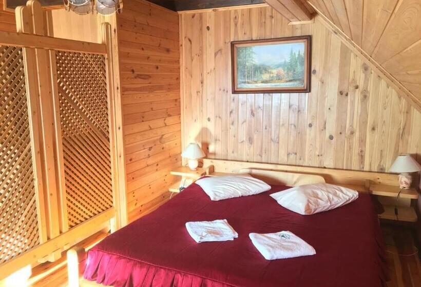 Camera Superiore Letto King, Smerekova Hata