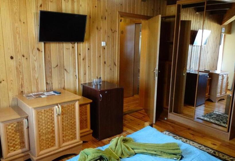 Camera Superiore Letto King, Smerekova Hata