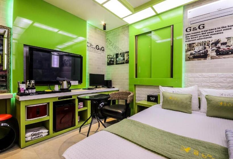 Номер Стандарт с Гидромассажем, Jinju Gng Motel
