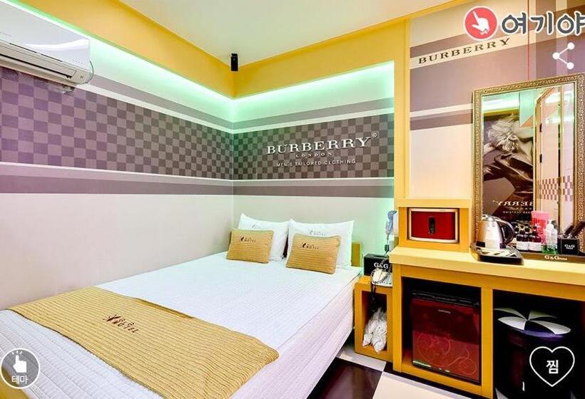 스탠다드 자쿠지 룸, Jinju Gng Motel