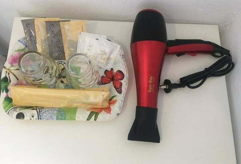 اتاق استاندارد, Roly Airport Residence