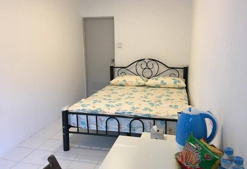 اتاق استاندارد, Roly Airport Residence