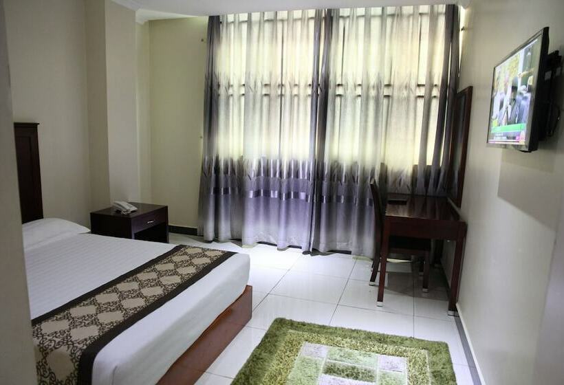 اتاق لوکس, Namayiba Park