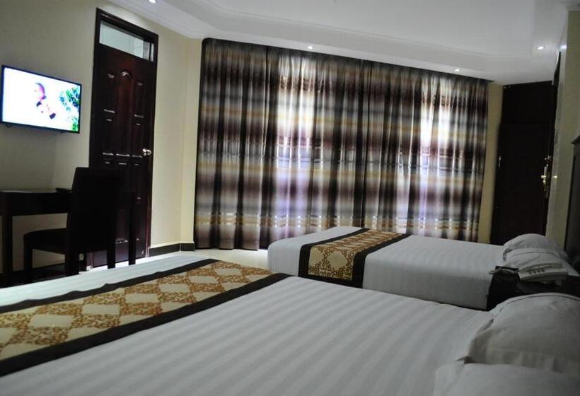 اتاق لوکس, Namayiba Park