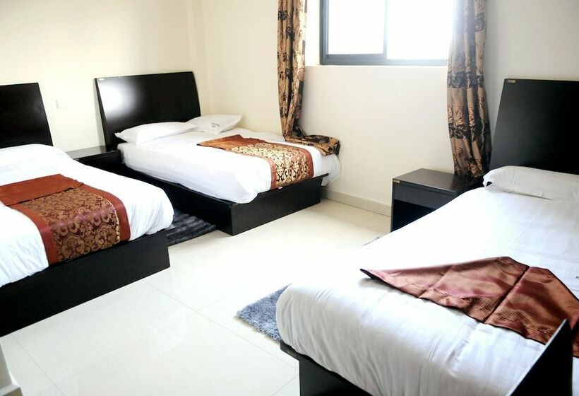 Chambre Triple Standard, Ravens