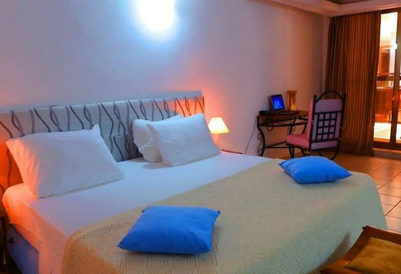 اتاق لوکس, Résidence Théresia