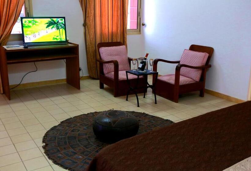 سوییت سوپریور, Résidence Théresia