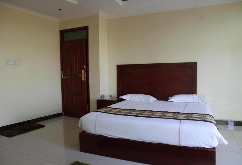 اتاق لوکس یک تخته, Namayiba Park