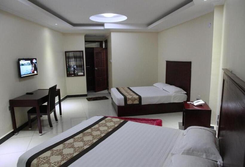 اتاق لوکس, Namayiba Park