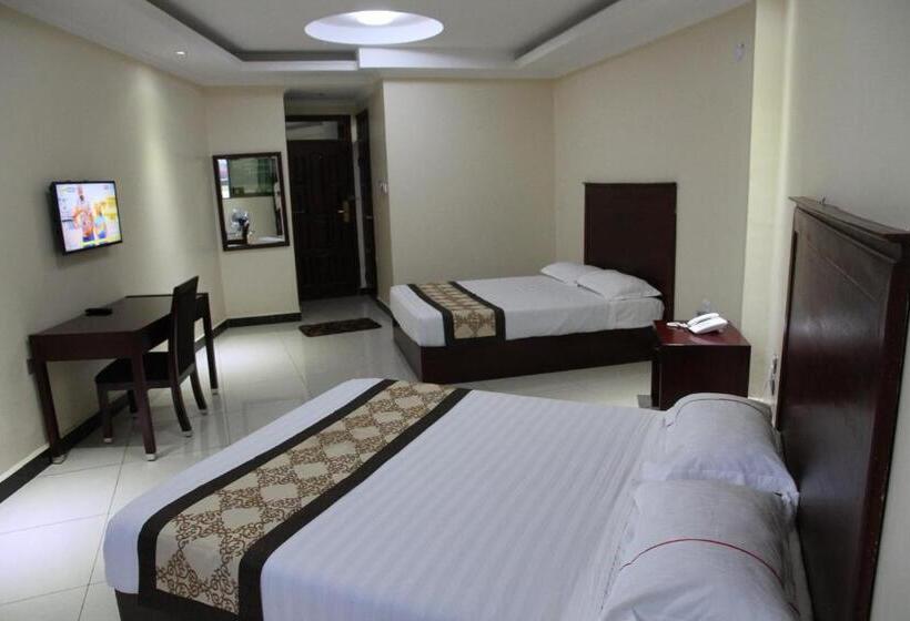 اتاق لوکس, Namayiba Park