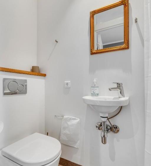 Номер Стандарт, Kragsbjerggaard Vandrerhjem