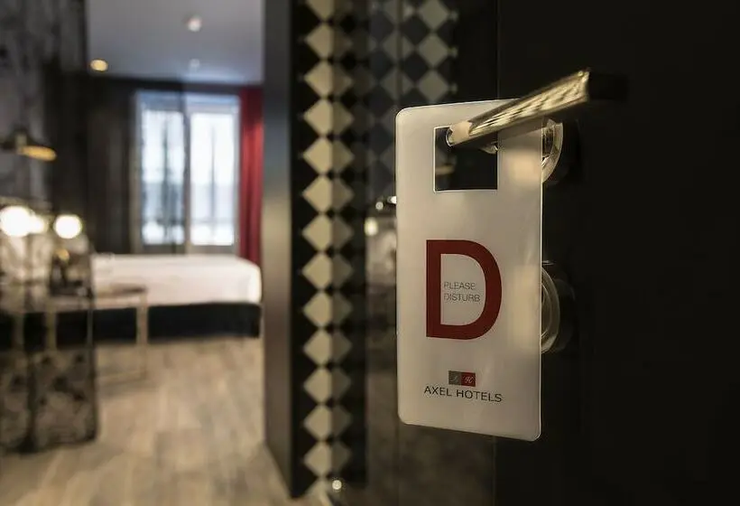 スタンダードルーム, Axel Hotel Madrid Adults Only