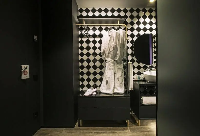 スタンダードルーム, Axel Hotel Madrid Adults Only