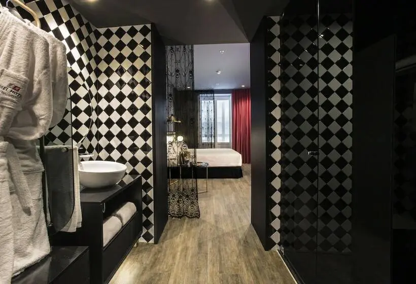 スタンダードルーム, Axel Hotel Madrid Adults Only