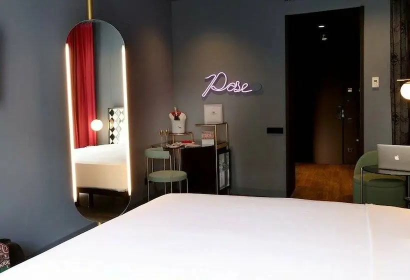 スタンダードルーム, Axel Hotel Madrid Adults Only