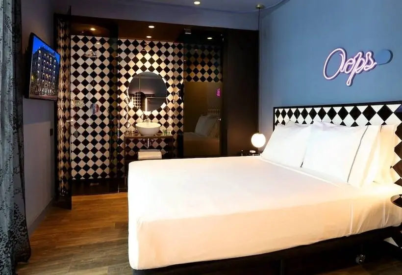 スタンダードルーム, Axel Hotel Madrid Adults Only