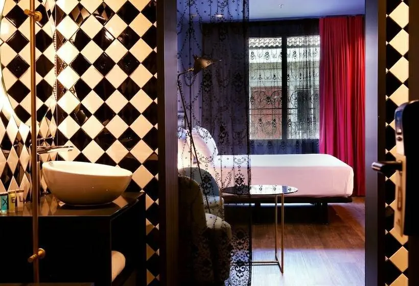 スタンダードルーム, Axel Hotel Madrid Adults Only