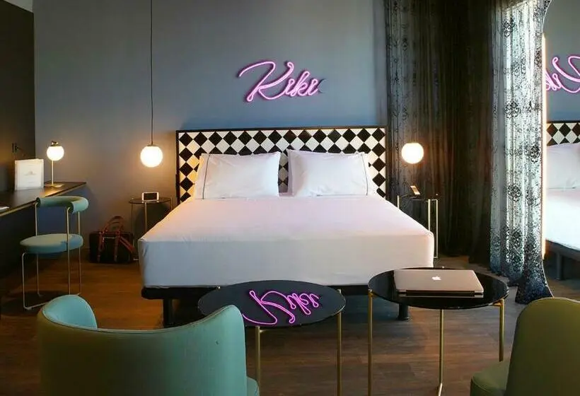 スーペリアールーム, Axel Hotel Madrid Adults Only