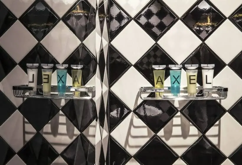 スーペリアールーム, Axel Hotel Madrid Adults Only